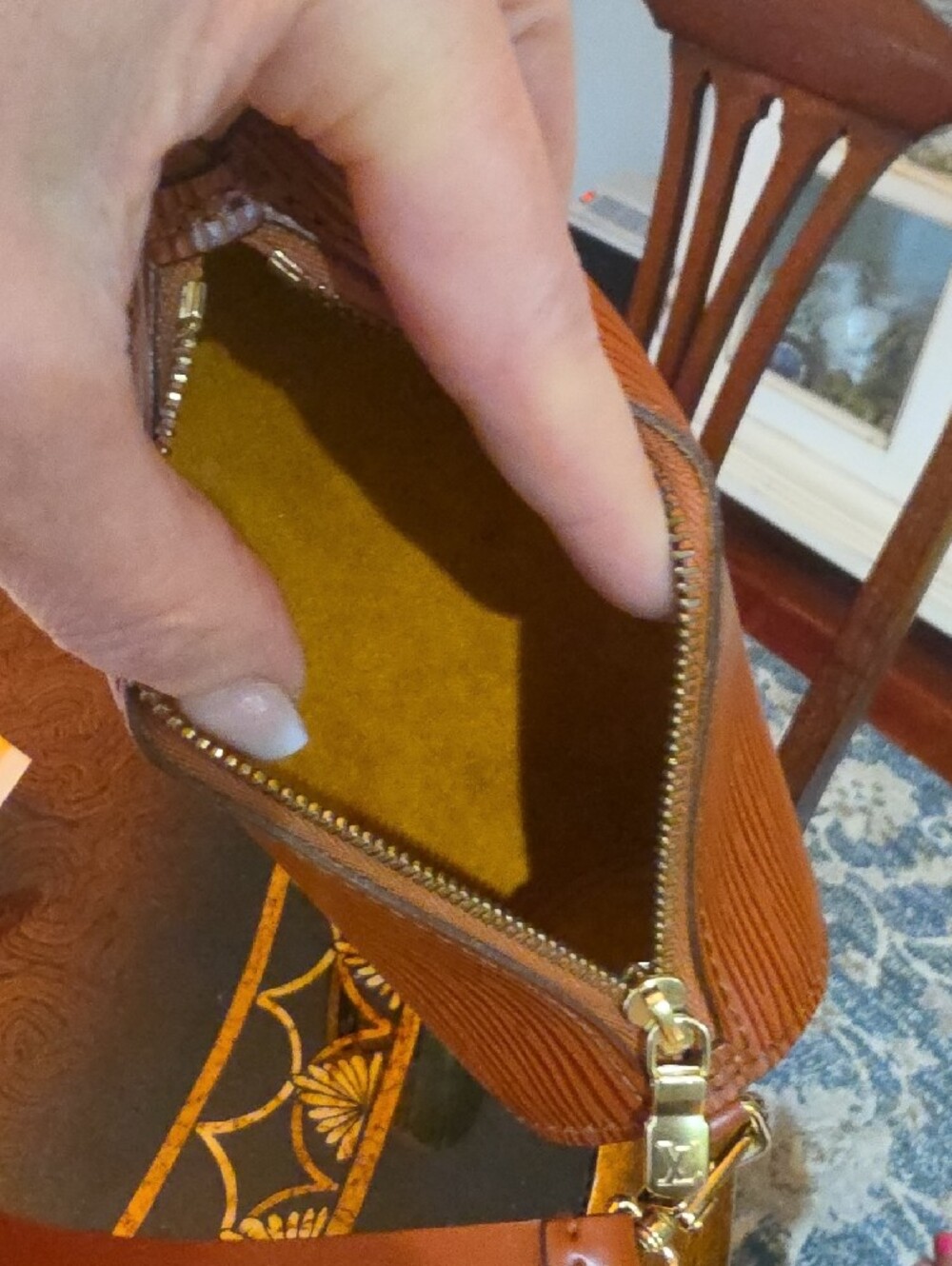 Louis Vuitton Brown Epi Soufflot Pouch 1997 Excellent Condition with COA - Picture 12 of 12